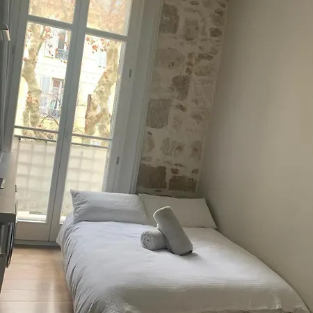 Apartment Meuble 1 Piece *