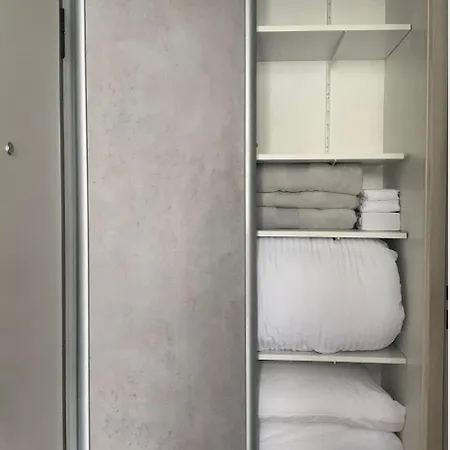 Meuble 1 Piece *