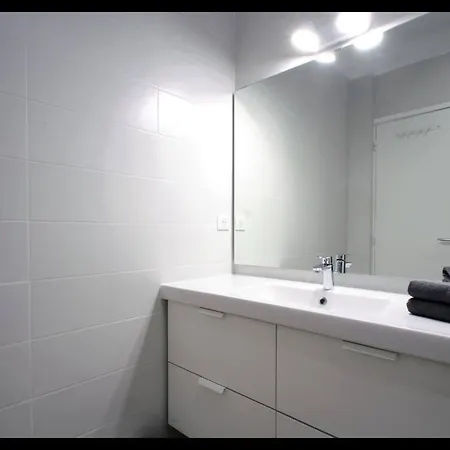 Superbe 4pers Garibaldi - Terrasse & Clim Apartment *