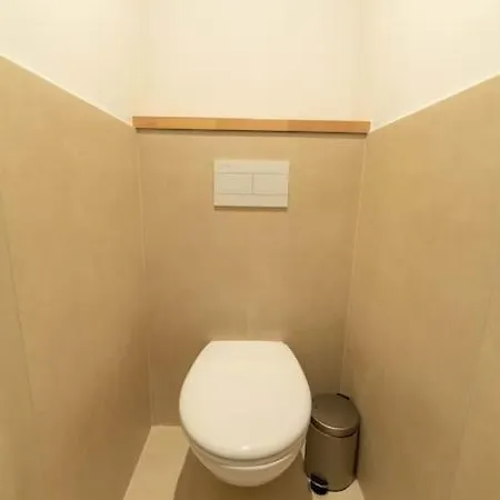 Ag 1 Balneo Clim 1min Plage, Apartment *