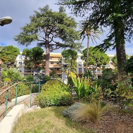 Nice-appt 4 Voyageurs 3 Lits, 800 M/mer Apartment