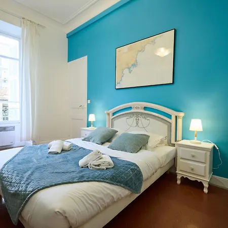 Appartement Centre Proche Carré D'or