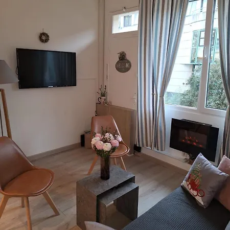 Beautiful , 3 Min Walk , Free Parking, Near Negresco