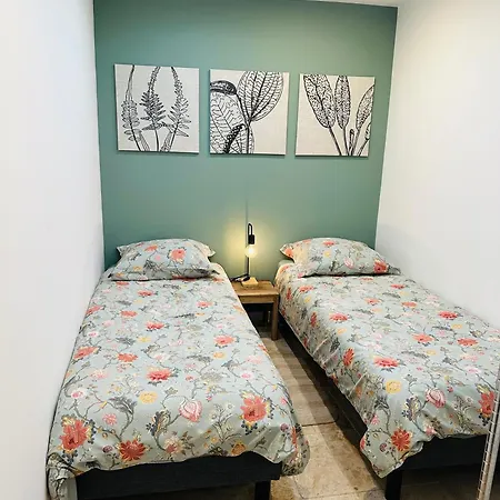 Magnifique Au Centre-ville De Appartement