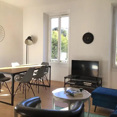 Appartement White Light, 1 Minute A Pied Du Port! Nice