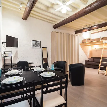Apartment Centrale -studio Avec Mezzanine - Vieux Nice