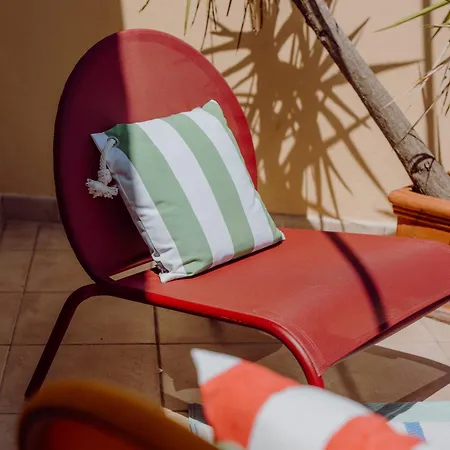 Le Grimaldi By Happyculture Hotel