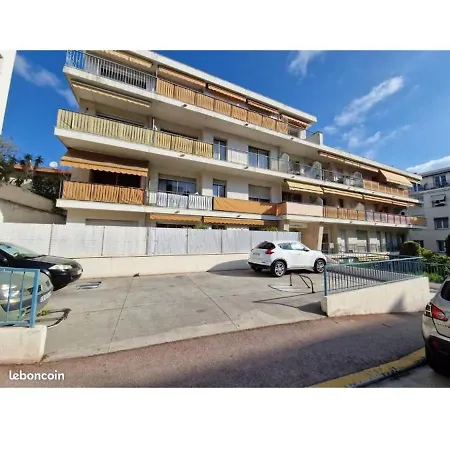 Loft Magnan - Parking - Ideal Couples -beach -tram & Supermarkets - New & Confort-ac *