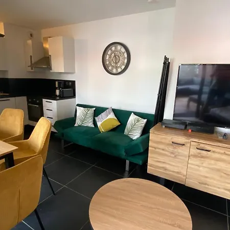Appartement Nice, Splendide 4p Residentiel, Terrasse Vue Piscine , Garage Nice