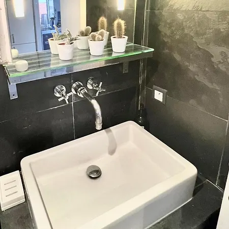 Cosy Penthouse Old Town Sea View Little Terraces Air Conditionned Appartement Nice
