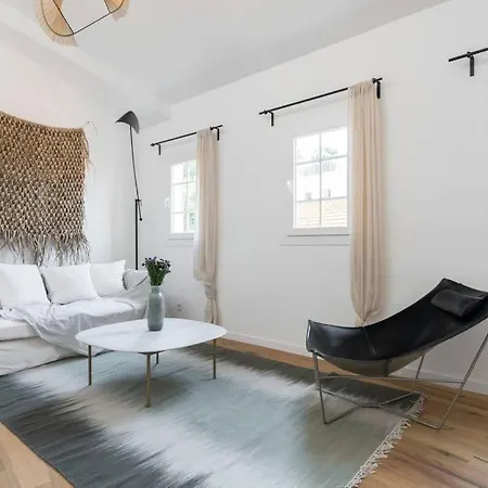 Malonat Duplex - Old Town Apartment *