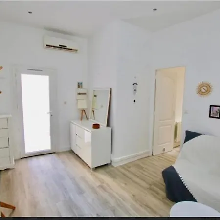 Apartment Liberation Nice