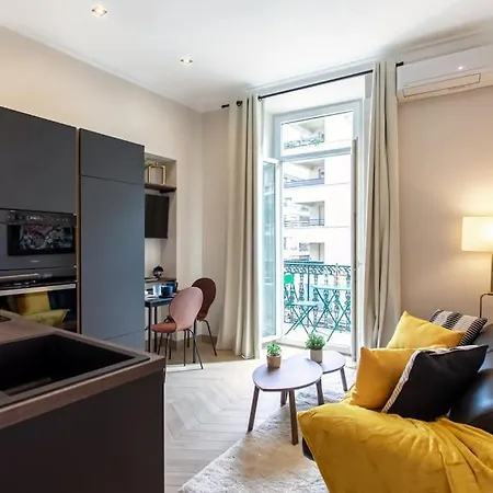 L37 Staywizus - F1 2 Min De La Balcon & Clim Apartment