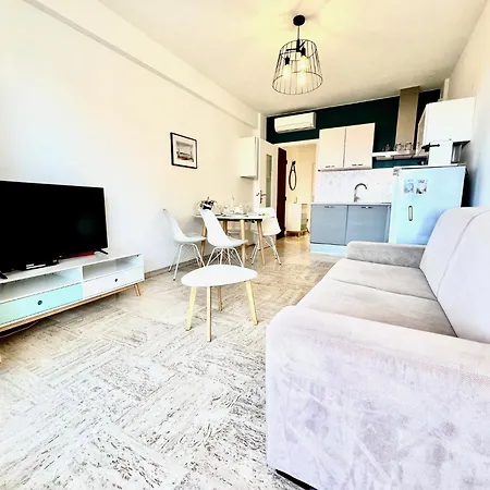Apartment Riviera - Terrasse Des Bougainvillees - 100m Promenade Des Nice