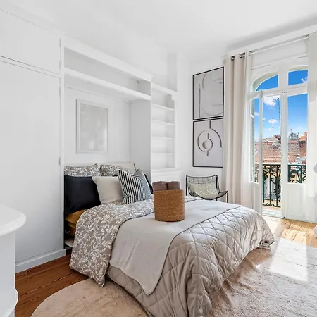 Appartement Renting - Foch - Luxury Bourgeois & Design At The Heart Of