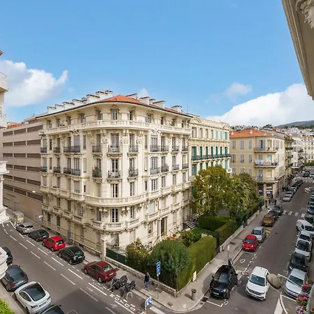 Renting - Foch - Luxury Bourgeois & Design At The Heart Of Appartement