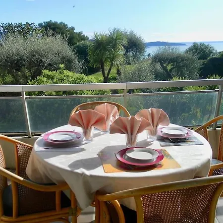 Vue Er Grande Terrasse Piscine Bail Mobilite Apartment Nice