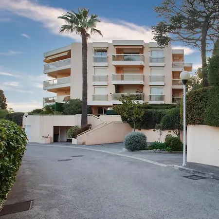 L11 Staywizus - Claire Fontaine Sea View 2 Bdr Ac Parking Swimming Pool *