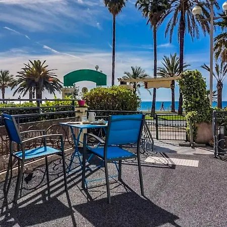 Flots D'azur 3* Nice