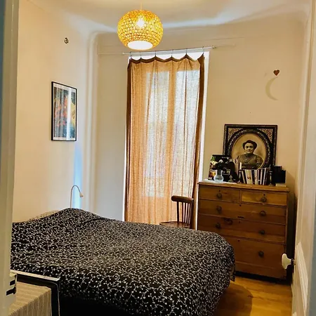 Cozy In A Lively District Apartment