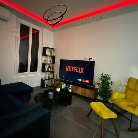 Liberation - Luxury & Design Apartment, 2 Private With 2 Private Bathroom For 2 Or Max 6 Person, Renovated, Modern, Ac, Wi-fi, Balcony, Calm, Tram * Nice