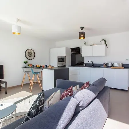 Appartement L17 Arenas 3 Balconies 5mins To The Sea