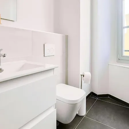 Palais Riviera Chaleureux Lumineux Et Climatise Appartement
