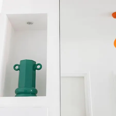 Apartment 1br Design Balcony Center Tram & 10mins *