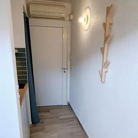 Studio Cosy, Calme Et Lumineux, Au Pied Du Tramway Et A 50 M De La Mer Apartment Nice