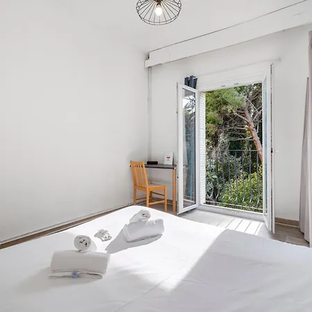 Apartment Fabron - Welkeys