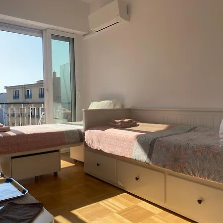 Homestay Mirela's Private With Key, Ac, Lift & Balcony In The Center Of On The Cote D'azur