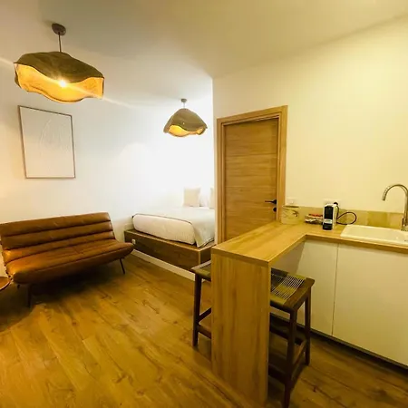 Le G Apartment Nice