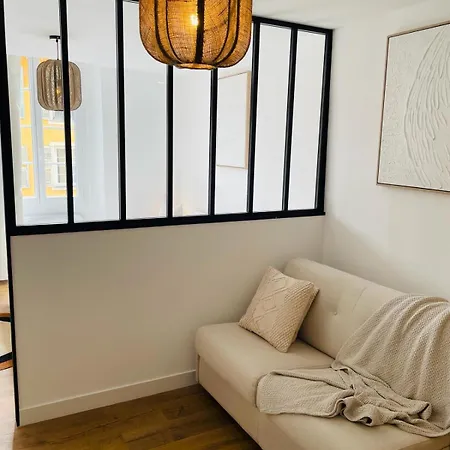 Le G Apartment *