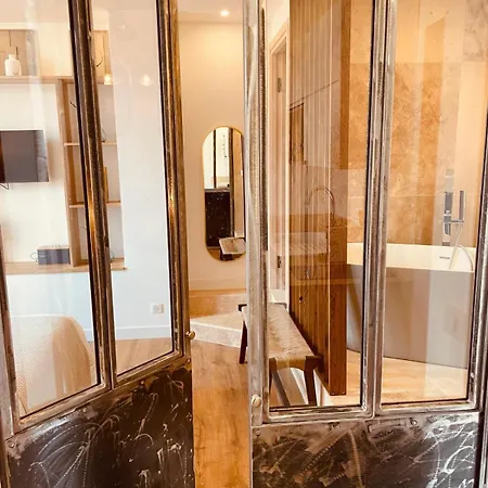 Le G Apartment *