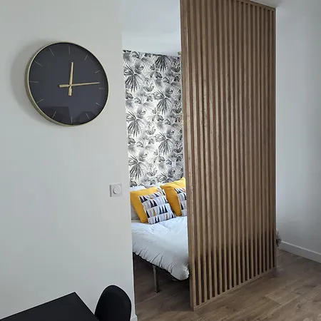 Carré D'or Appartement *