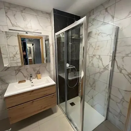 Studio Elegant Avec Acces A La Piscine Apartment *