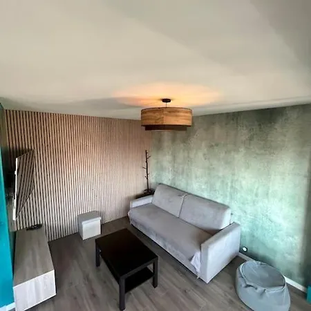 Apartment Studio Elegant Avec Acces A La Piscine *