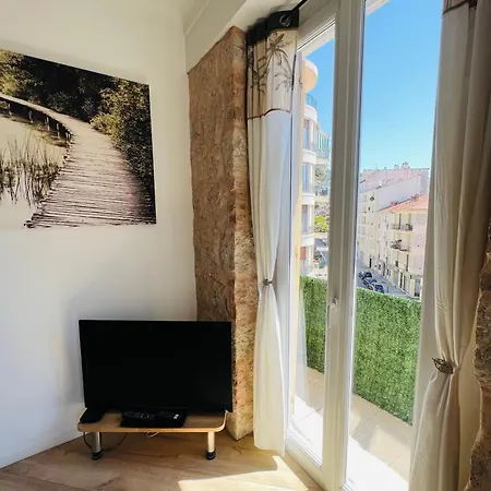 Appartement Joyau Rare Port De Nice