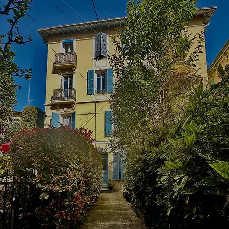 Liberation - Luxury & Design Apartment, 2 Private With 2 Private Bathroom For 2 Or Max 6 Person, Renovated, Modern, Ac, Wi-fi, Balcony, Calm, Tram Nice