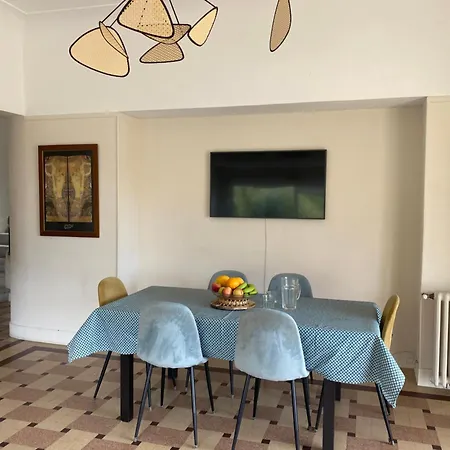 Homestay Avec Acces Terrasse Et Piscine Nice