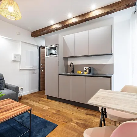 Appartement Pretty & Quiet In Port Area *