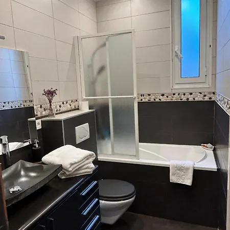 Apartment 2 Pieces Avec Balcon Nord Nice