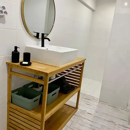 Apartment Spacieux Et Jardin Prive Nice