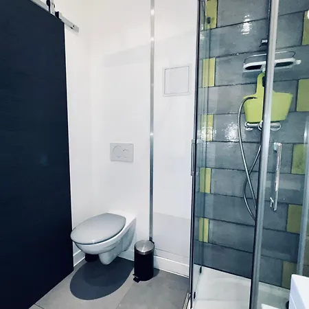 Elegant A 1 Minute Du Centre Nice
