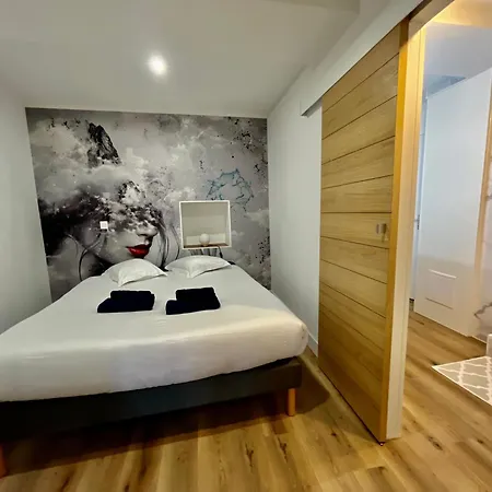 Apartment Climatise Dans Le Vieux *