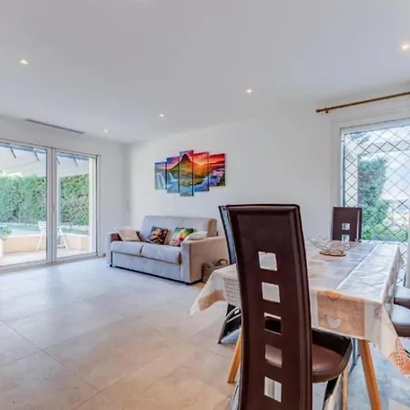 Maison 6 Personnes Avec Jardin Et Parking Privé Villa *