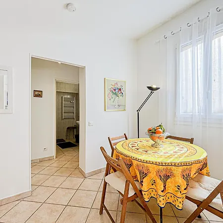 Dolce - Wifi, Ac, 2pers Apartment