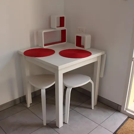 Cocon Lumineux, Jardin Prive & Parking A 15min De La Nice