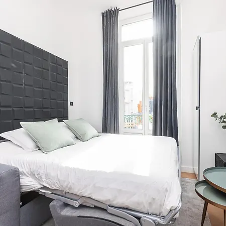 Appartement 7 Foch 202 - Contemporain En Plein Coeur De - Climatisation