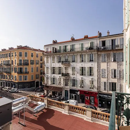 7 Foch 202 - Contemporain En Plein Coeur De - Climatisation Appartement